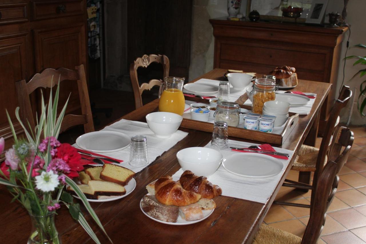 Bed and Breakfast Manoir De La Ventiniere Marchésieux Exterior foto